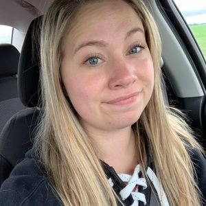 Meet your Posher, Allison